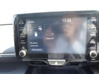 Toyota Yaris Cross 1.5 Hybrid Design 5dr CVT
