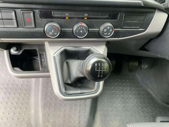 Volkswagen Transporter 2.0 TDI 110 Startline Van