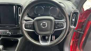 Volvo XC40 1.5 T3 [163] R DESIGN 5dr