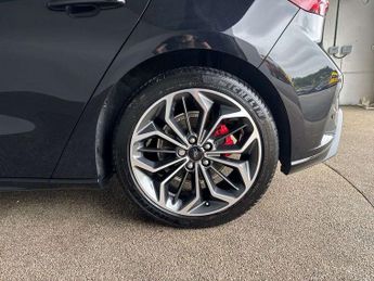 Ford Focus 1.0 EcoBoost Hybrid mHEV 155 ST-Line X 5dr Auto