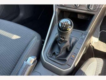 Volkswagen Polo 1.0 TSI 95 Match 5dr