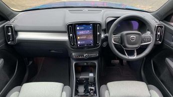 Volvo XC40 2.0 B4P Plus Dark 5dr AWD Auto