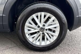 Volkswagen T-Roc 1.5 TSI Life 5dr