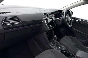 Volkswagen Tiguan 2.0 TSI 4Motion Elegance 5dr DSG