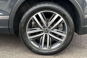 Volkswagen Tiguan 2.0 TSI 4Motion Elegance 5dr DSG