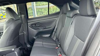 Toyota Yaris Cross 1.5 Hybrid Dynamic AWD 5dr CVT