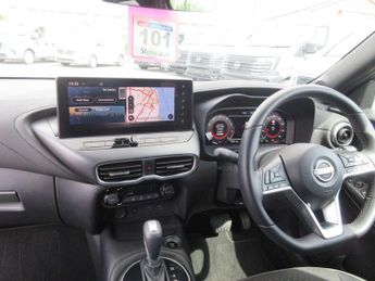 Nissan Juke 1.0 DiG-T N-Connecta 5dr DCT