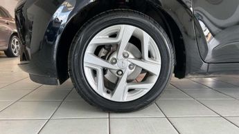 Hyundai i10 1.0 MPi SE Connect 5dr Auto