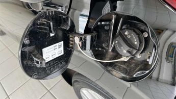 Hyundai i10 1.0 MPi SE Connect 5dr Auto