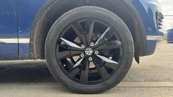 Volkswagen Touareg 3.0 V6 TDI BlueMotion Tech R-Line 5dr Tip Auto