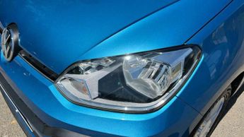 Volkswagen Up 1.0 90PS High Up 5dr