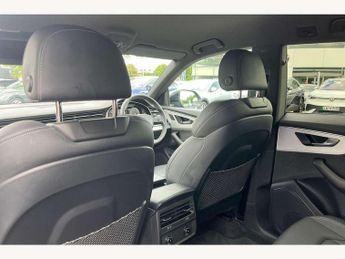 Audi Q8 50 TDI Quattro S Line 5dr Tiptronic [Leather]