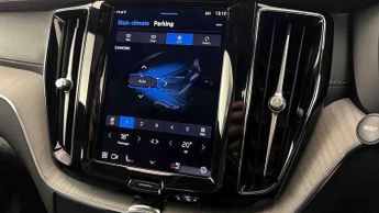 Volvo XC60 2.0 T8 [455] RC PHEV Ultimate Dark 5dr AWD Gtron