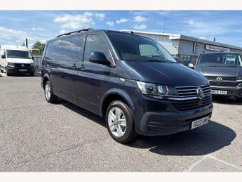 Volkswagen Transporter Shuttle 2.0 TDI 150PS SE Minibus DSG