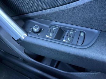 Audi Q2 30 TFSI Black Edition 5dr