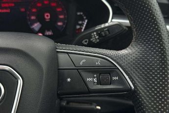 Audi Q3 35 TFSI S Line 5dr S Tronic