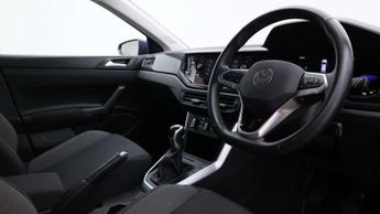 Volkswagen Polo 1.0 Life 5dr