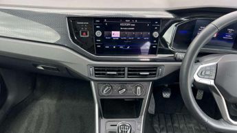 Volkswagen Polo 1.0 Life 5dr