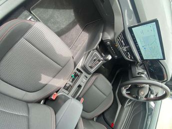 Ford Focus Estate 1.0 EcoBoost Hybrid mHEV 155 ST-Line 5dr Auto
