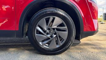 Nissan Qashqai 1.3 DiG-T MH 158 Acenta Premium 5dr Xtronic