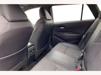 Toyota Corolla Touring Sport 1.8 VVT-i Hybrid Design 5dr CVT