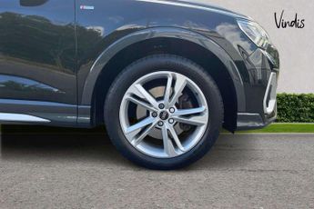 Audi Q3 45 TFSI e S Line 5dr S Tronic