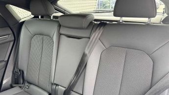 Audi Q3 35 TFSI S Line 5dr S Tronic