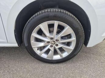 Skoda Kamiq 1.0 TSI 95 SE 5dr