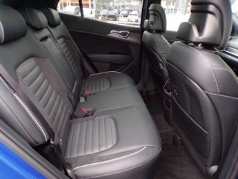 Kia Sportage 1.6T GDi 207 HEV GT-Line S 5dr Auto