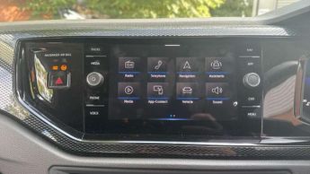 Volkswagen Polo 1.0 Life 5dr
