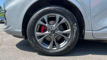 Ford Kuga 2.5 PHEV ST-Line 5dr CVT