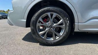 Ford Kuga 2.5 PHEV ST-Line 5dr CVT