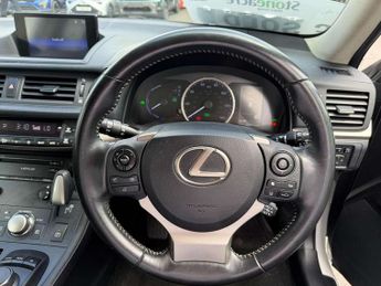Lexus CT 200h 1.8 Luxury 5dr CVT