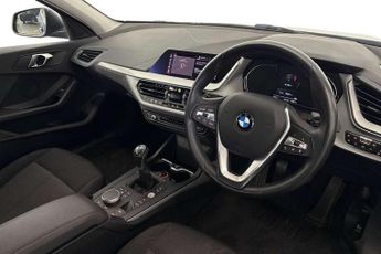 BMW 1 Series 118i SE 5dr