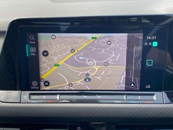 Volkswagen Golf 1.5 TSI R-Line 5dr
