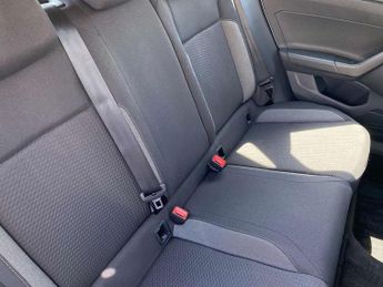 Volkswagen Polo 1.0 Life 5dr