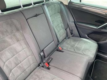 Volkswagen Tiguan 2.0 TDi 150 SEL 5dr