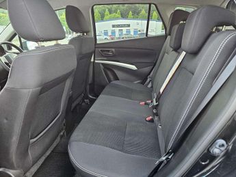 Suzuki SX4 S-Cross 1.4 Boosterjet 48V Hybrid SZ-T 5dr