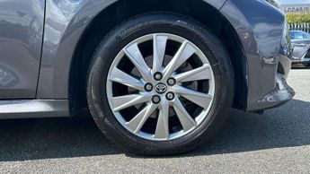 Toyota Yaris 1.5 Hybrid Icon 5dr CVT