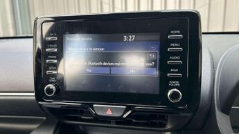 Toyota Yaris 1.5 Hybrid Icon 5dr CVT