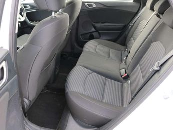 Kia Ceed 1.5T GDi ISG 2 5dr