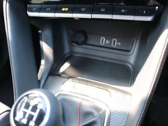 MG ZS 1.5 VTi-TECH Exclusive 5dr