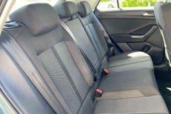 Volkswagen T-Roc 1.5 TSI Life 5dr