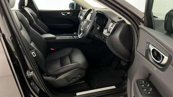 Volvo XC60 2.0 B5P Momentum 5dr Geartronic