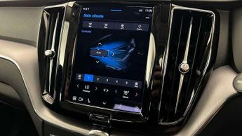 Volvo XC60 2.0 B5P Momentum 5dr Geartronic