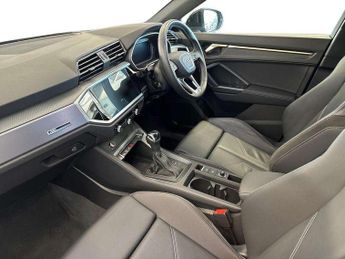Audi Q3 45 TFSI e S Line 5dr S Tronic