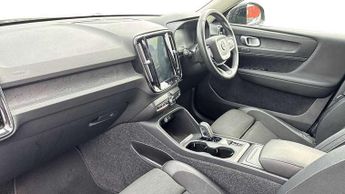 Volvo XC40 2.0 T4 Momentum Pro 5dr Geartronic