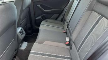 Volkswagen T-Roc 1.0 TSI SE 5dr