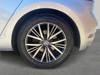 Volkswagen Golf 1.5 TSI EVO SE 5dr