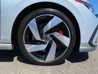 Volkswagen Golf GTI 2.0 TSI GTI 5dr DSG